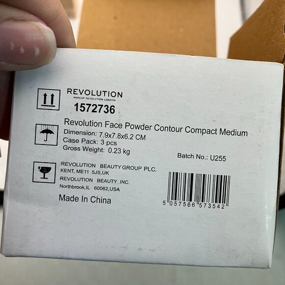 Makeup Revolution Contour Face Powder Compact Medium 0.24 OZ Pack Of 3 Pieces - Picture 6 of 6